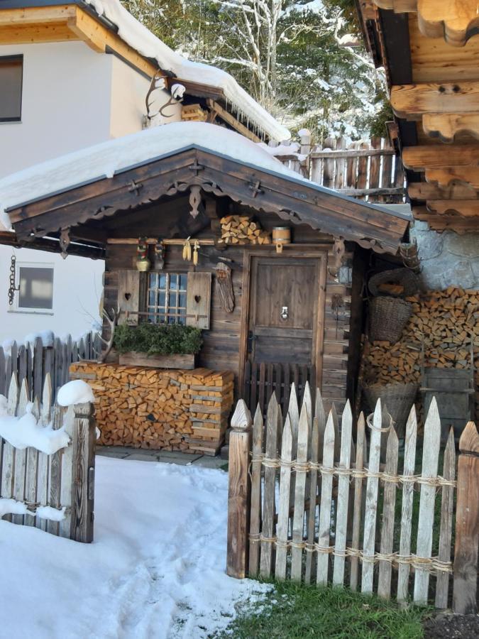 Haus Wildschutz Lägenhet Hippach Exteriör bild